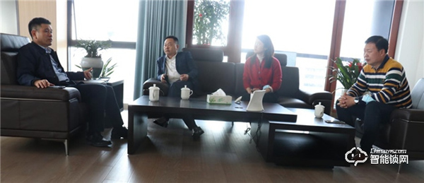 湖北京山市委常委、副市長董智勇考察王力 湖北京山市委常委、副市長董智勇考察王力