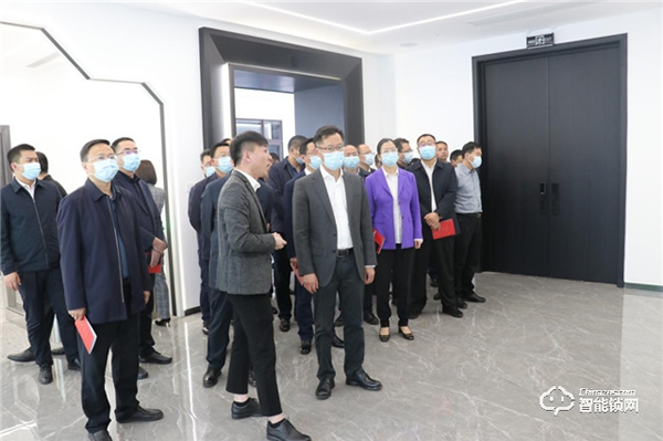 永康市委副書記、市長胡勇春帶領巴中市黨政代表團考察王力 永康市委副書記、市長胡勇春帶領巴中市黨政代表團考察王力