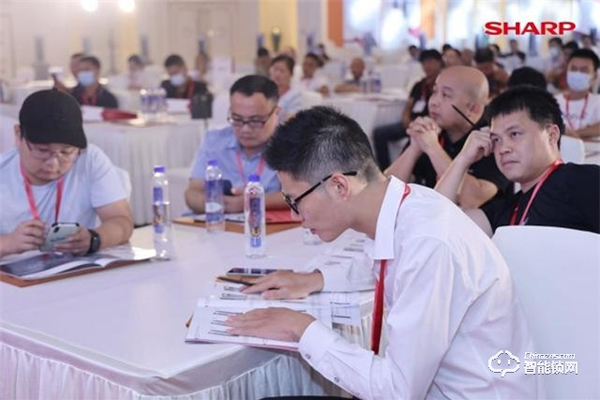 夏普智能門鎖以消費者需求為核心 ,解放雙手:高顏值,安全不破防,致力成為科技先鋒! 夏普智能門鎖以消費者需求為核心 ,解放雙手:高顏值,安全不破防,致力成為科技先鋒!