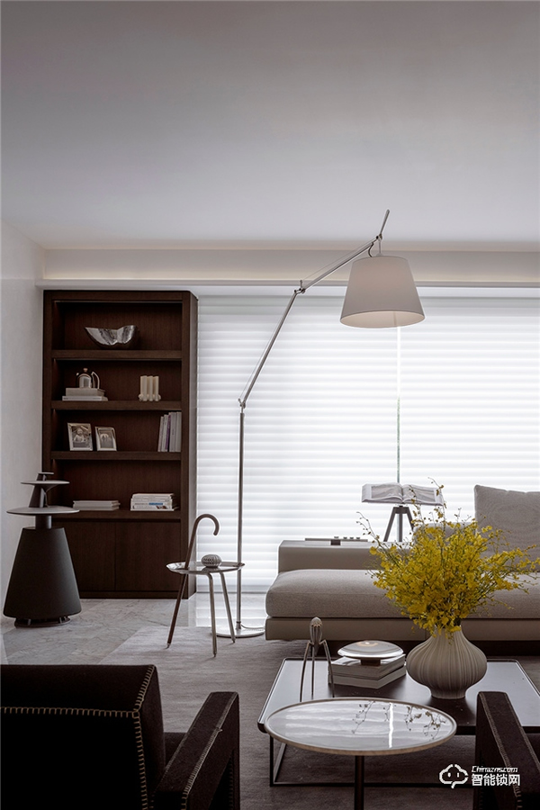 艾西蒂超穩(wěn)智能鎖丨只有安全的家,才有幸福的生活! 艾西蒂超穩(wěn)智能鎖丨只有安全的家,才有幸福的生活!