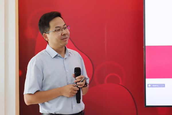 南海企業(yè)齊聚匯泰龍,來了一場“商業(yè)秘密保護”培訓(xùn)! 南海企業(yè)齊聚匯泰龍,來了一場“商業(yè)秘密保護”培訓(xùn)!