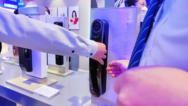 全民換鎖，暢享智能！政企聯(lián)動(dòng)，匯泰龍與南海電信達(dá)成戰(zhàn)略合作！