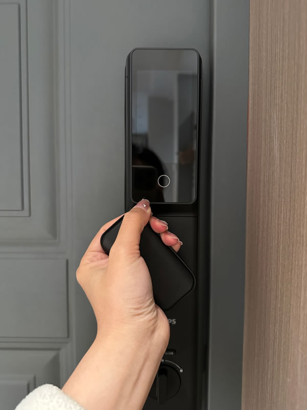 2024年火遍全小區的飛利浦智能鎖DDL702-FVP,豈止刷臉開門? 2024年火遍全小區的飛利浦智能鎖DDL702-FVP,豈止刷臉開門?