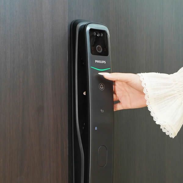 2024年火遍全小區的飛利浦智能鎖DDL702-FVP,豈止刷臉開門? 2024年火遍全小區的飛利浦智能鎖DDL702-FVP,豈止刷臉開門?