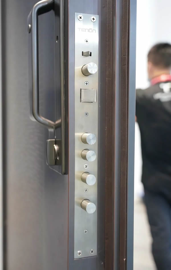 亞太天能斬獲葵花獎9大獎項,四度蟬聯,載譽而歸! 亞太天能斬獲葵花獎9大獎項,四度蟬聯,載譽而歸!