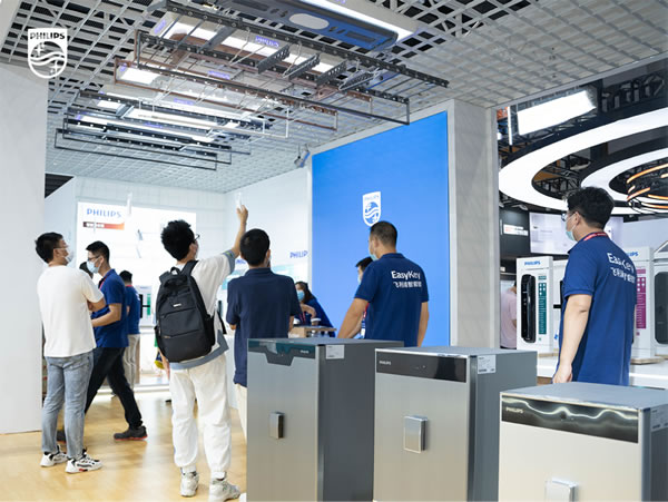 展會(huì)直擊 | 飛利浦智能鎖攜新品亮相,C位出圈建博會(huì)! 展會(huì)直擊 | 飛利浦智能鎖攜新品亮相,C位出圈建博會(huì)!