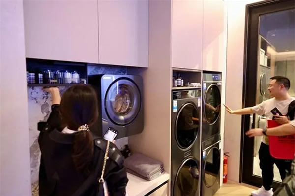 星閃、開源鴻蒙、AIoH等技術(shù)集體亮相深圳國(guó)際智能家居博覽會(huì) 星閃、開源鴻蒙、AIoH等技術(shù)集體亮相深圳國(guó)際智能家居博覽會(huì)