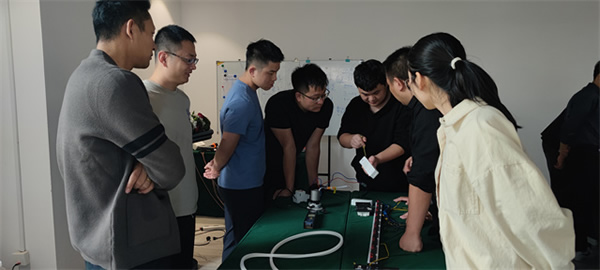 涂鴉PLC全屋智能訓(xùn)練營(yíng)—鄭州站,報(bào)名開始啦! 涂鴉PLC全屋智能訓(xùn)練營(yíng)—鄭州站,報(bào)名開始啦!