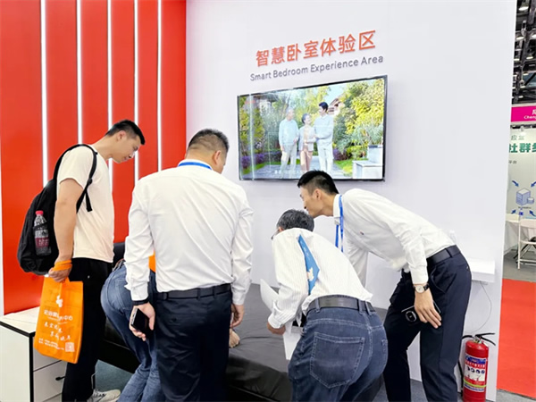科技改變生活,豪恩亮相北京老博會詮釋智慧養老新模式 科技改變生活,豪恩亮相北京老博會詮釋智慧養老新模式