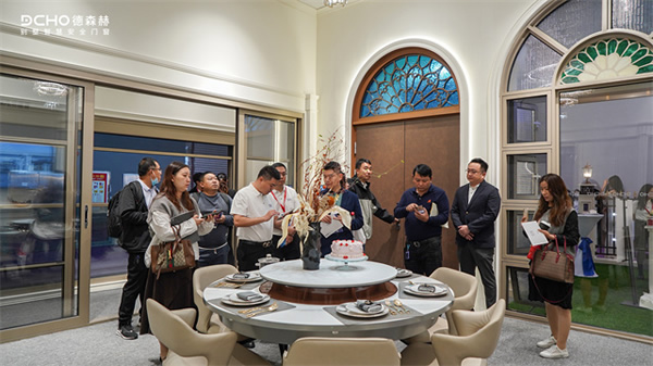 德森赫×高定展|重磅亮相,開啟藝術智能門窗新時代 德森赫×高定展|重磅亮相,開啟藝術智能門窗新時代