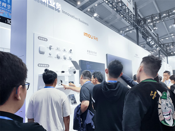 樂橙亮相第19屆中國國際社會公共安全博覽會,四大產品品類構建智慧安全家庭 樂橙亮相第19屆中國國際社會公共安全博覽會,四大產品品類構建智慧安全家庭