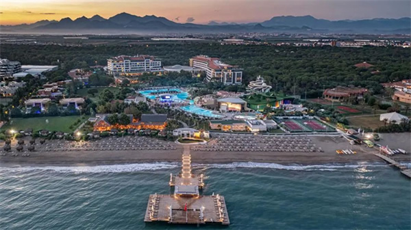 乘一帶一路東風遠航,人民日報點贊HDL 乘一帶一路東風遠航,人民日報點贊HDL