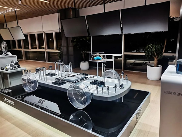 發(fā)現(xiàn)歐切斯之旅,走進(jìn)廣汽埃安科技展廳,感受"中國(guó)智造"力量 發(fā)現(xiàn)歐切斯之旅,走進(jìn)廣汽埃安科技展廳,感受"中國(guó)智造"力量