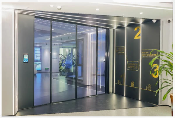 智慧之窗點亮新城,施米德攀枝花店盛大啟幕,搶占先機 智慧之窗點亮新城,施米德攀枝花店盛大啟幕,搶占先機