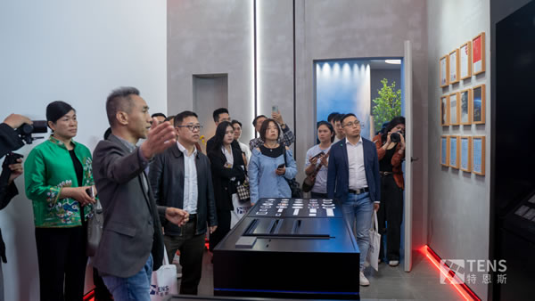 特恩斯智能情景光體驗館在中山華藝廣場盛大開業 特恩斯智能情景光體驗館在中山華藝廣場盛大開業