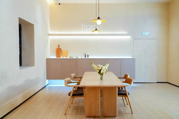 lipro 首家旗艦店正式開業