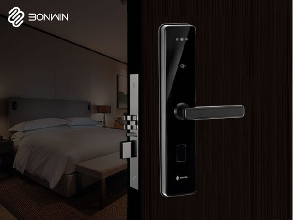 邦威新一代3D結(jié)構(gòu)光BW8XF刷臉門鎖系統(tǒng)上市_2