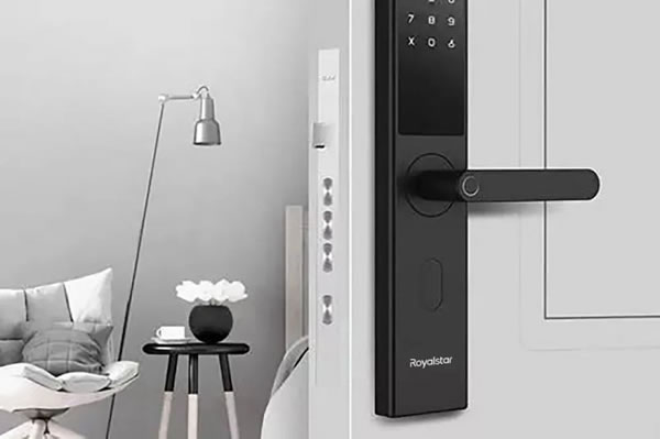 榮事達智能鎖一分鐘教會你選一把靠譜的智能鎖!_1