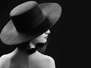 榮事達(dá)衣物護(hù)理機(jī)多重滅菌技術(shù) 讓細(xì)菌無(wú)處躲藏!