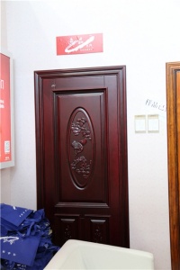 尚鼎木業(yè)樣品門(mén)